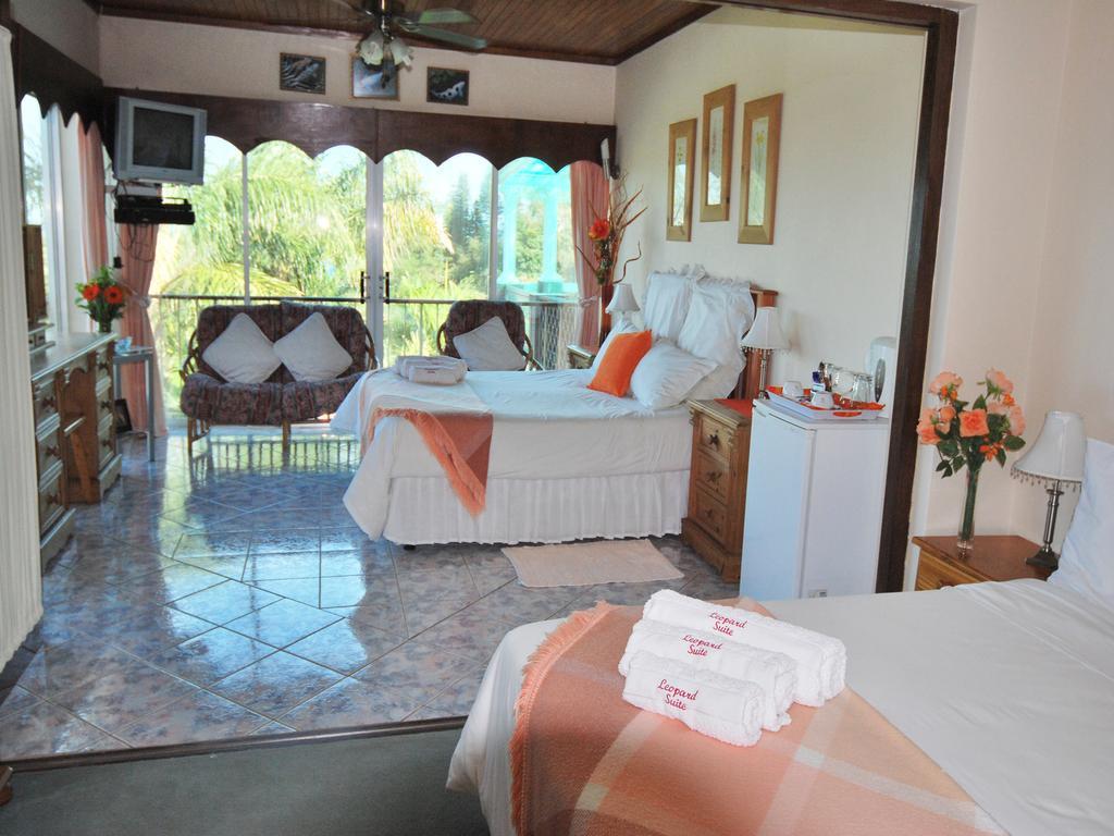 Umkomaas Guest House Room photo